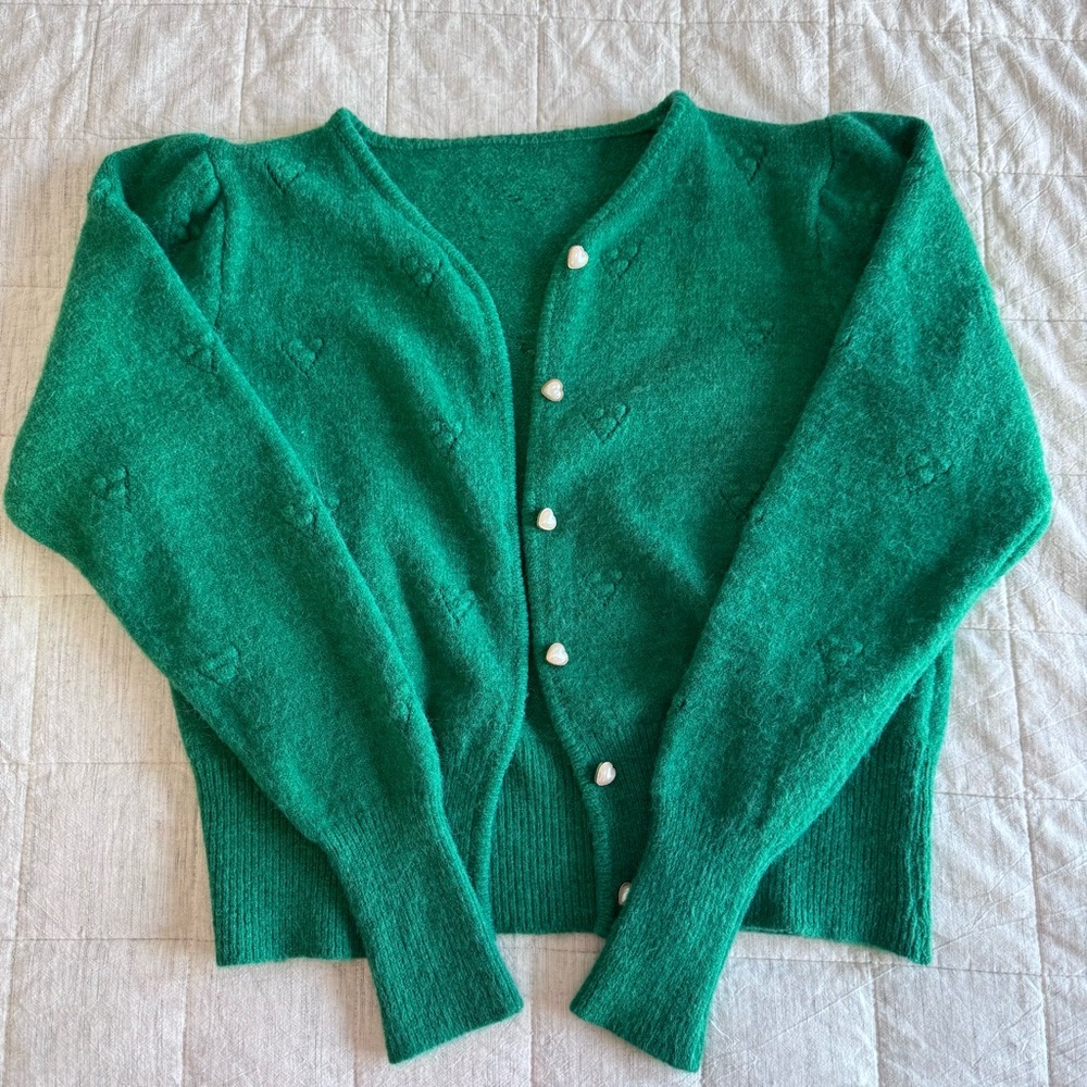 heart button valentines sweater
